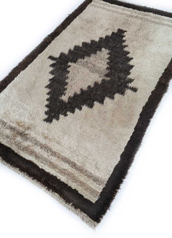 zuri beige and brown wool hand knotted Rug - FloorShot