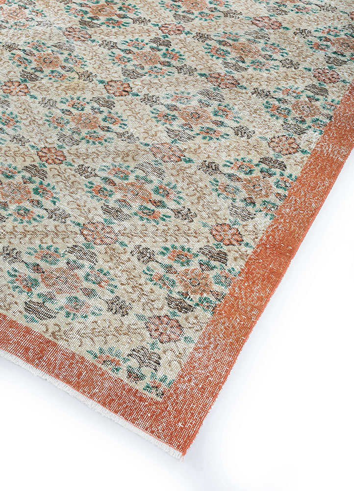 vintage beige and brown wool hand knotted Rug - FloorShot