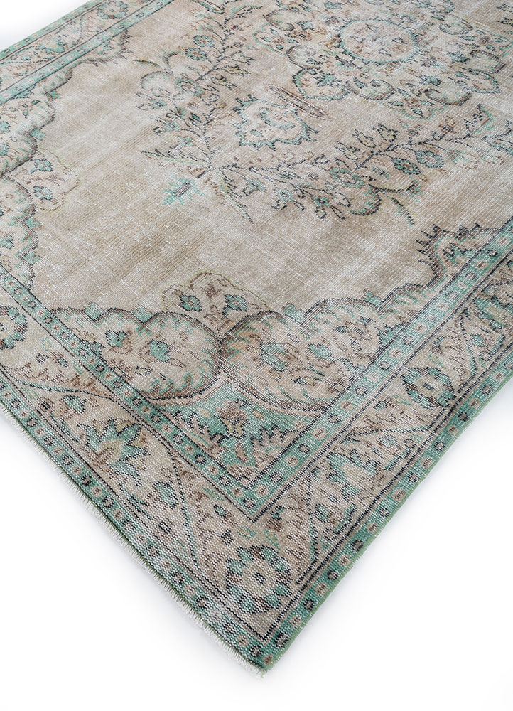 vintage beige and brown wool hand knotted Rug - FloorShot