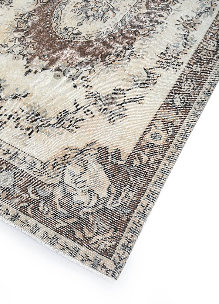 vintage beige and brown wool hand knotted Rug - FloorShot