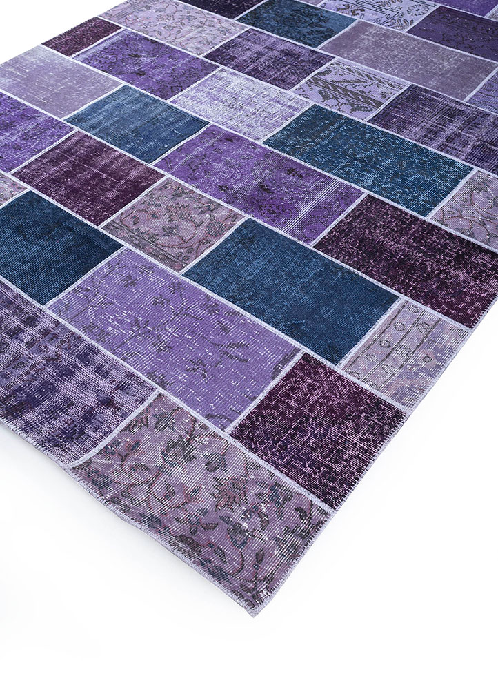 provenance pink and purple wool hand knotted Rug - FloorShot