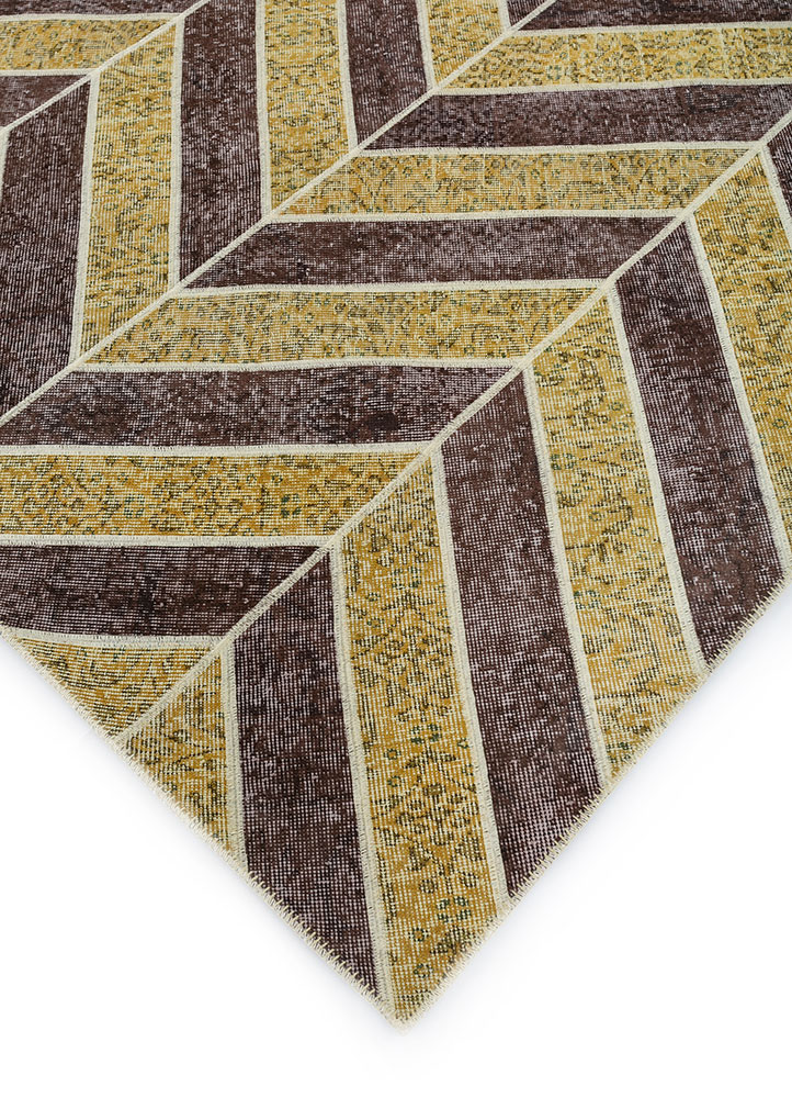 provenance beige and brown wool hand knotted Rug - FloorShot