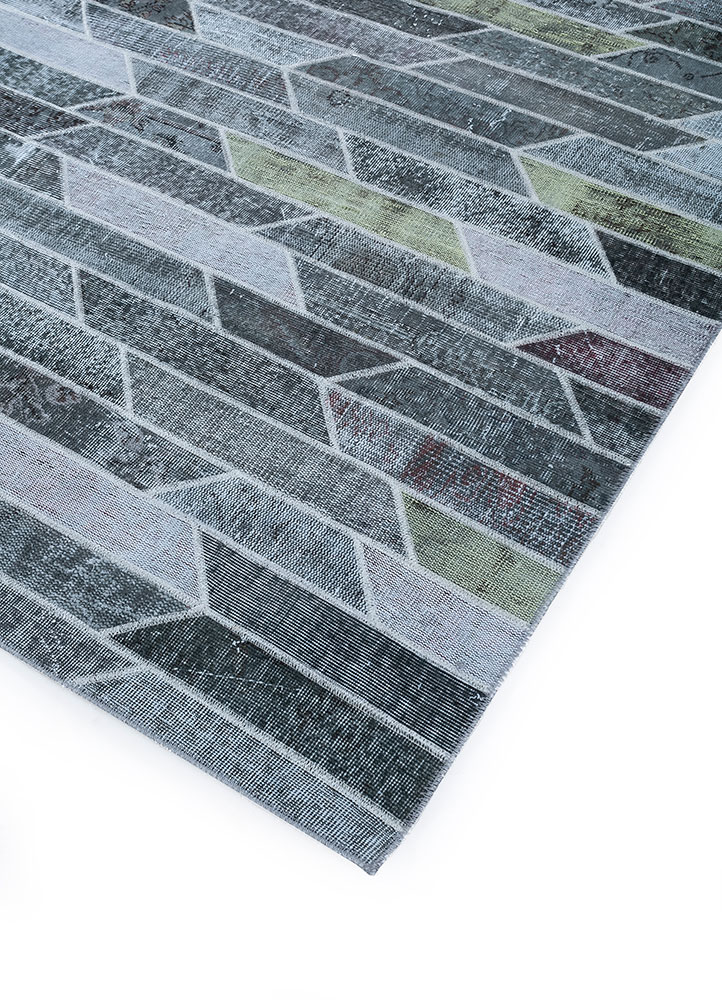 provenance grey and black wool hand knotted Rug - FloorShot