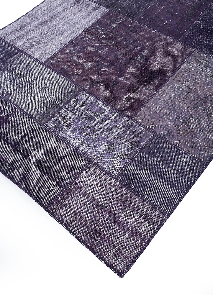 provenance pink and purple wool hand knotted Rug - FloorShot