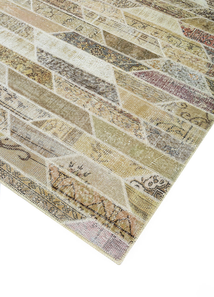 provenance beige and brown wool hand knotted Rug - FloorShot