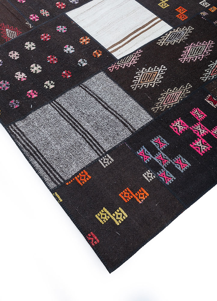 provenance grey and black wool hand knotted Rug - FloorShot