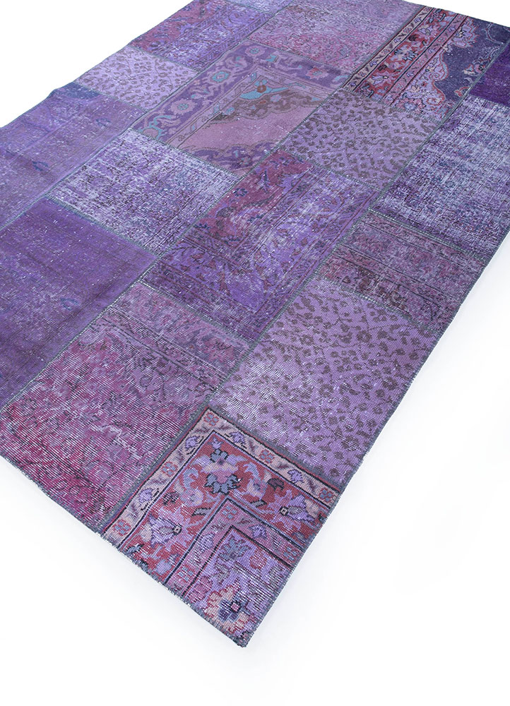 provenance pink and purple wool hand knotted Rug - FloorShot