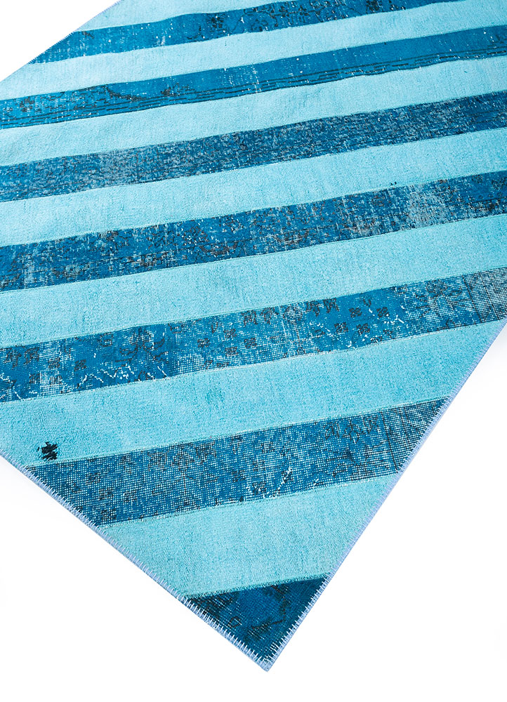 provenance blue wool hand knotted Rug - FloorShot