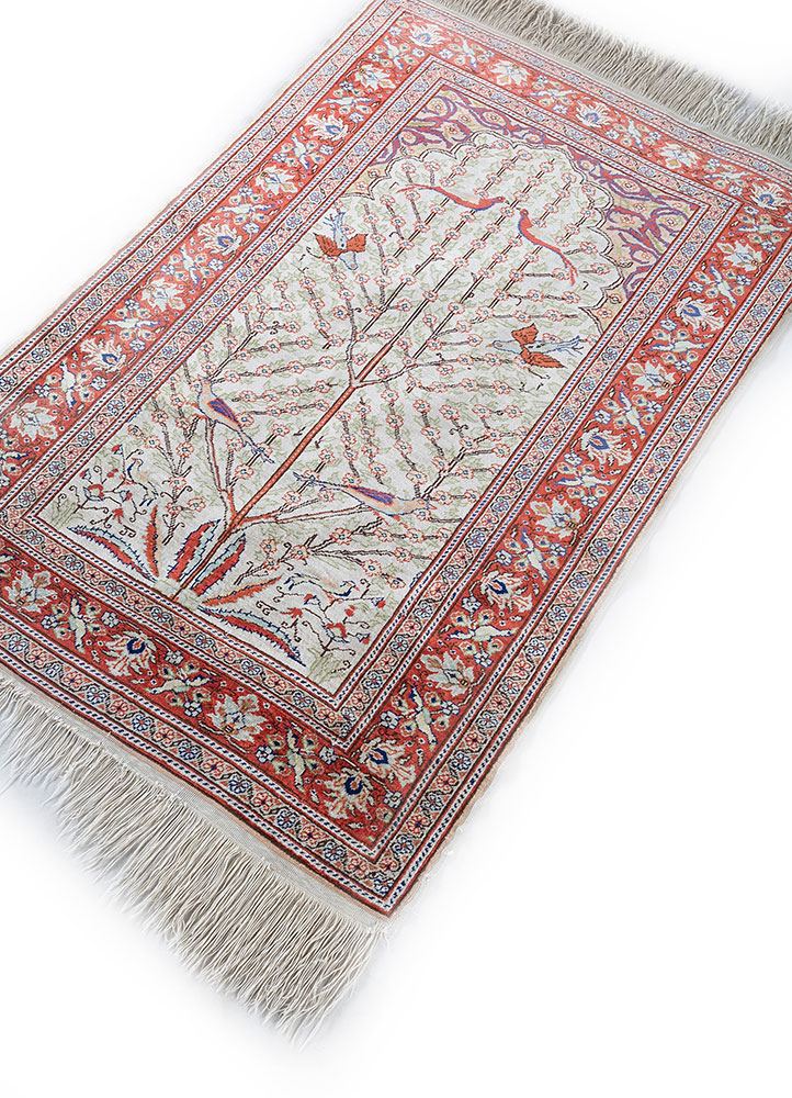 gulmarg red and orange silk hand knotted Rug - FloorShot