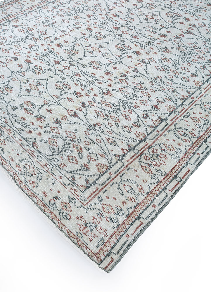 vintage ivory wool hand knotted Rug - FloorShot