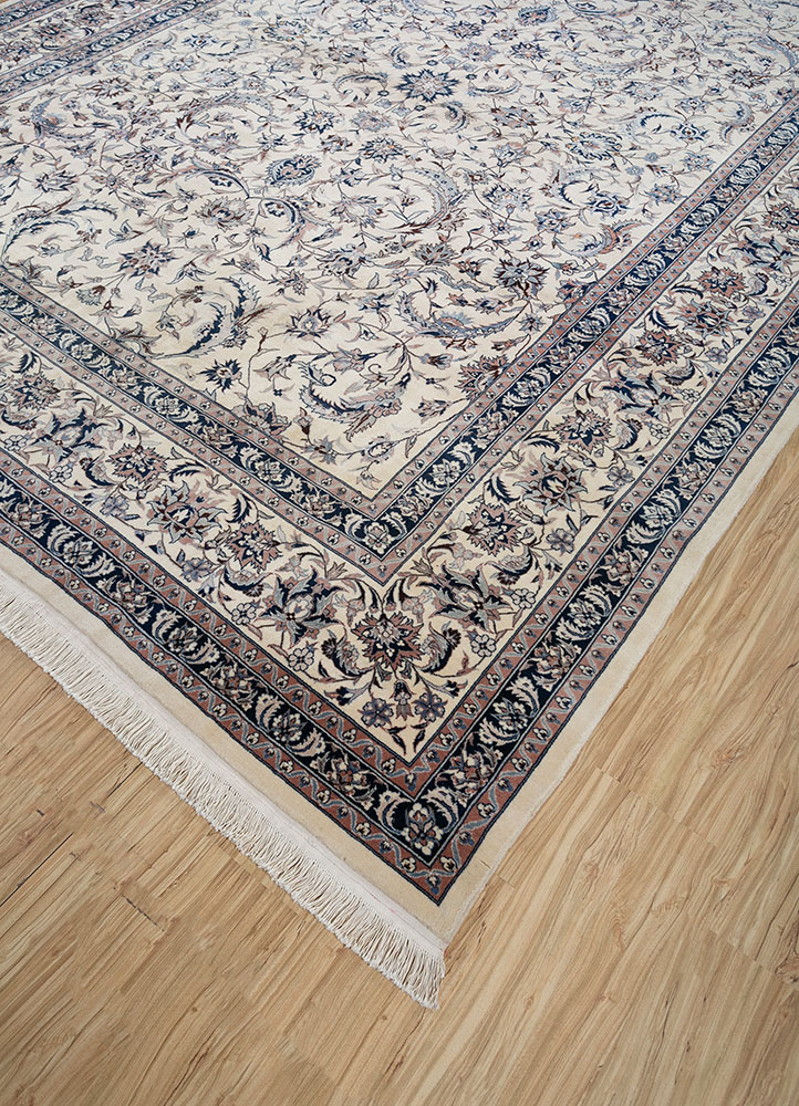 aalam ivory wool hand knotted Rug - FloorShot