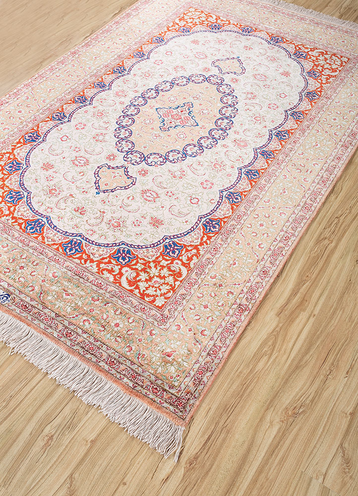 gulmarg pink and purple silk hand knotted Rug - FloorShot