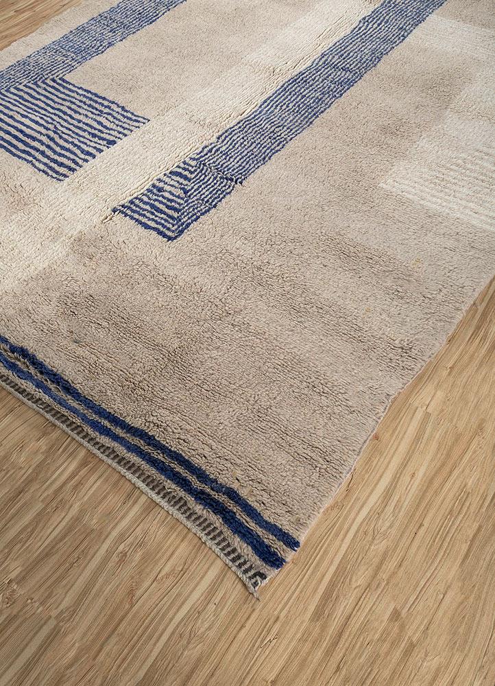 zuri gold wool hand knotted Rug - FloorShot