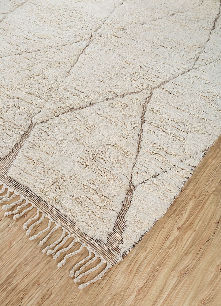 zuri ivory wool hand knotted Rug - FloorShot