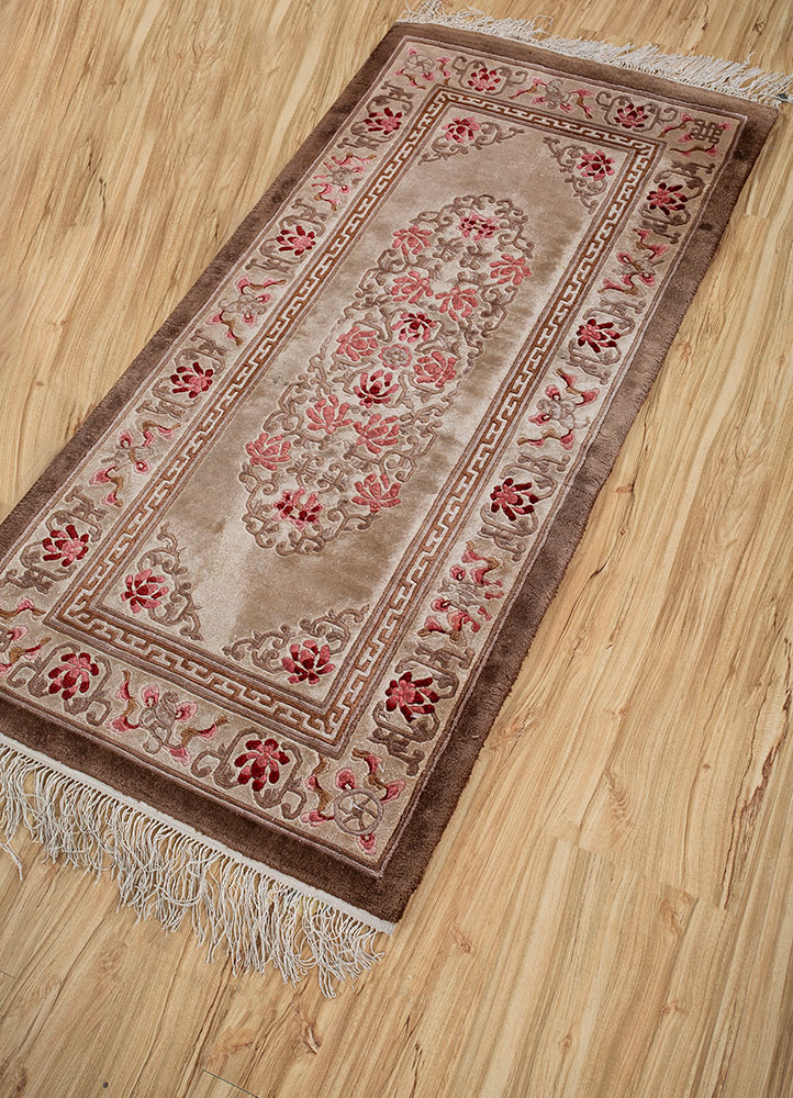 gulmarg beige and brown silk hand knotted Rug - FloorShot