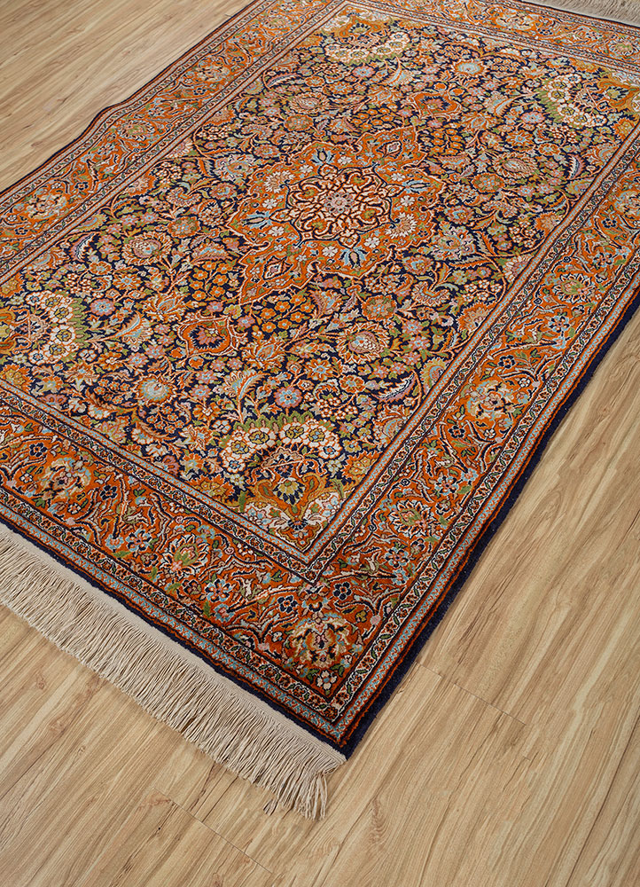 gulmarg red and orange silk hand knotted Rug - FloorShot
