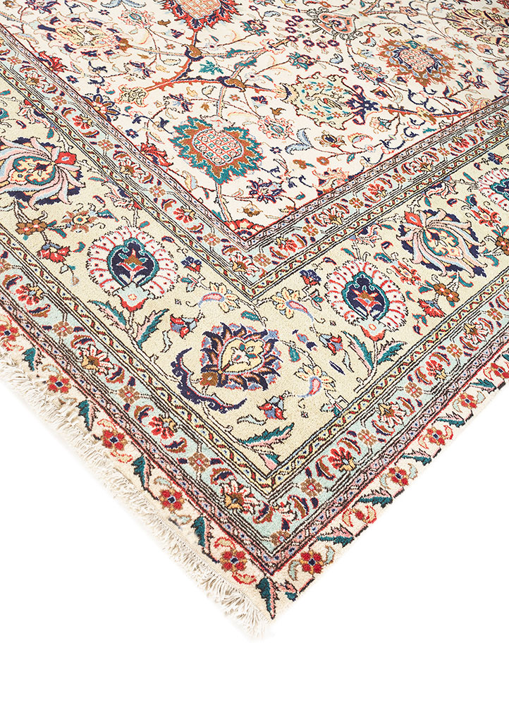 aalam gold wool hand knotted Rug - FloorShot