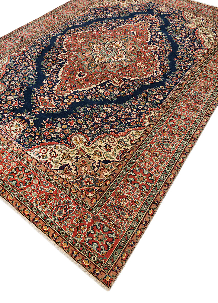 aalam blue wool hand knotted Rug - FloorShot