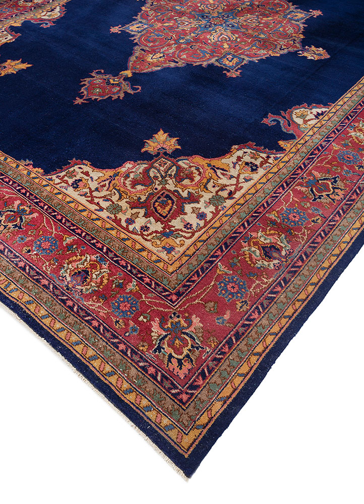 aalam blue wool hand knotted Rug - FloorShot