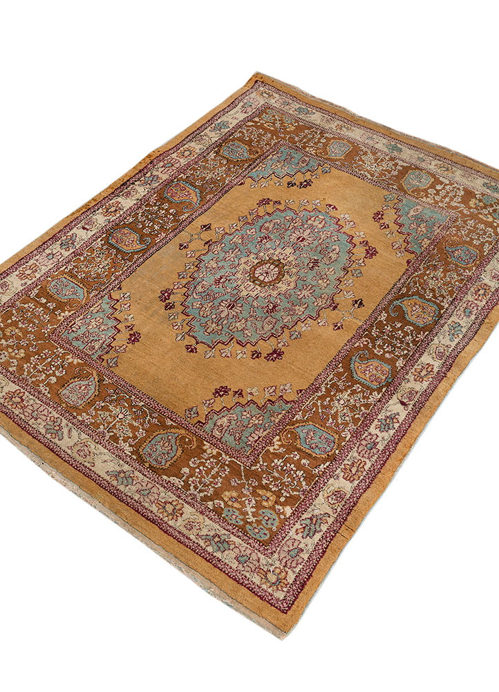 aalam gold wool hand knotted Rug - FloorShot
