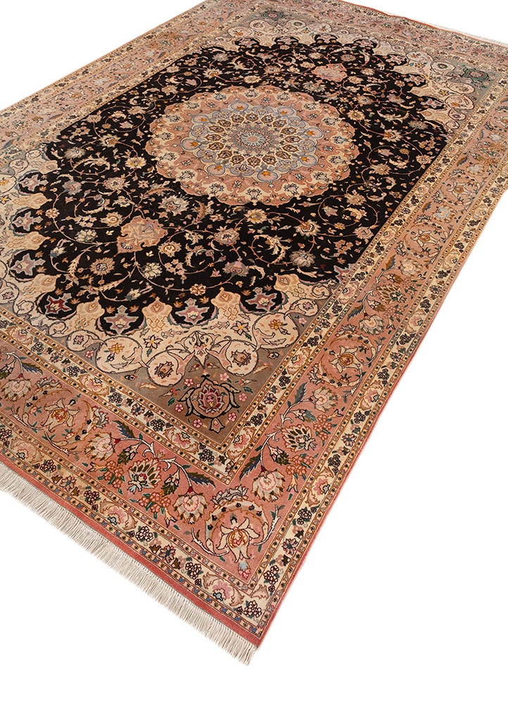 aalam grey and black wool hand knotted Rug - FloorShot