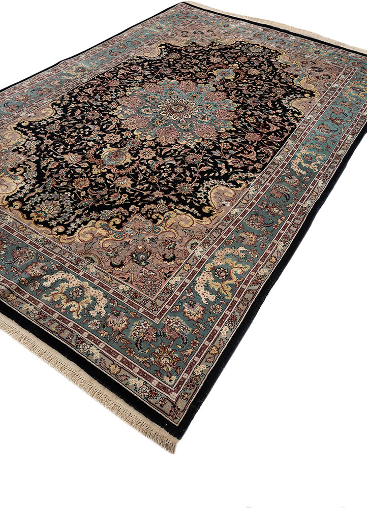 aalam grey and black wool hand knotted Rug - FloorShot