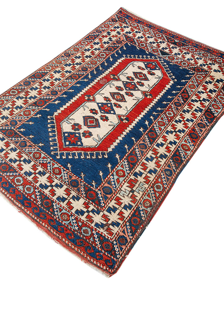 kiaan blue wool hand knotted Rug - FloorShot