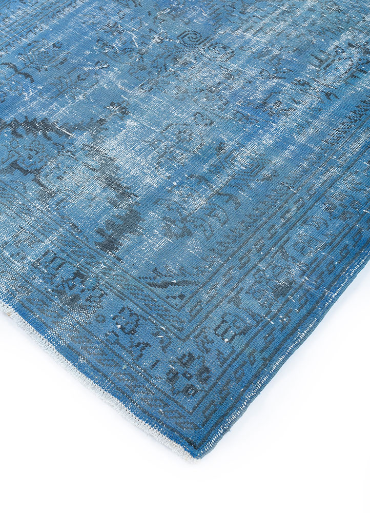lacuna blue wool hand knotted Rug - FloorShot