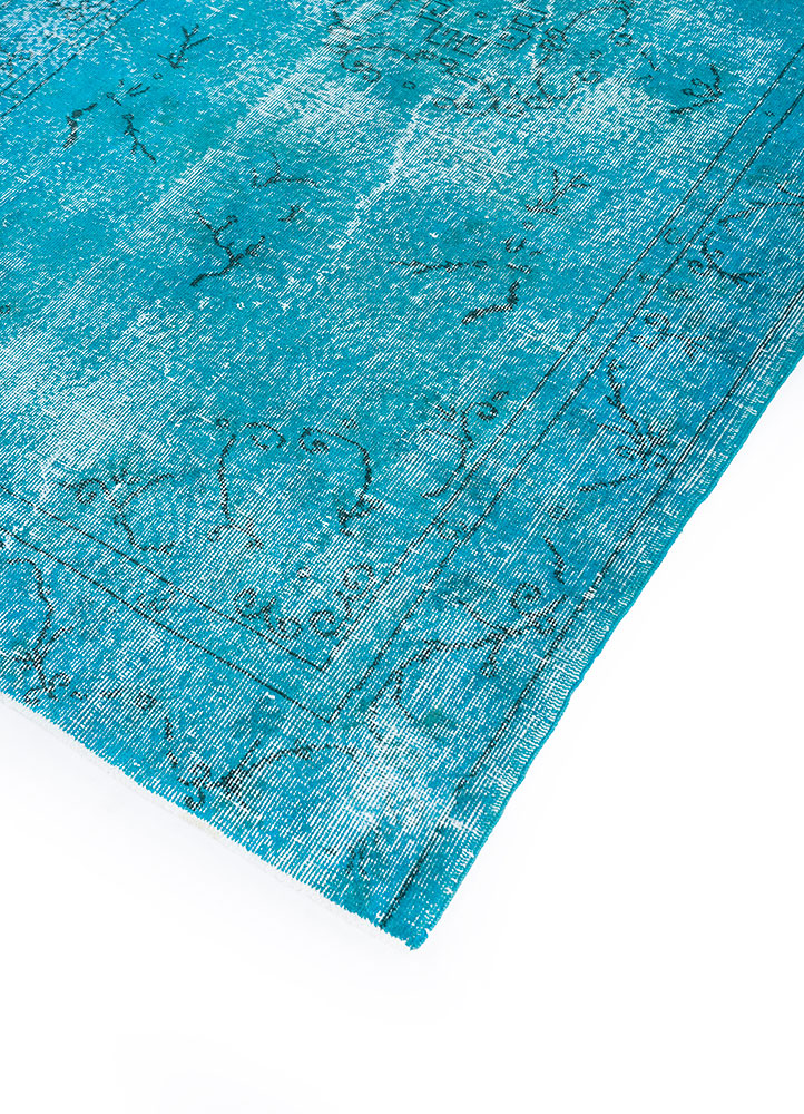 lacuna blue wool hand knotted Rug - FloorShot