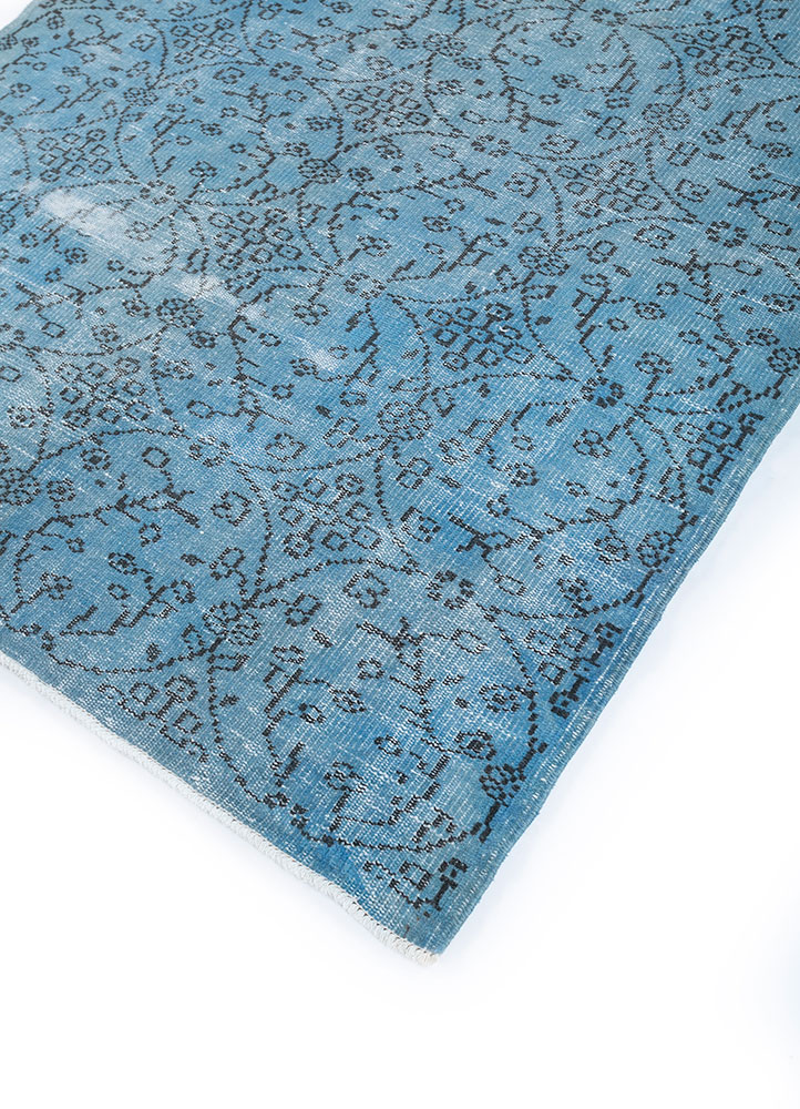 lacuna blue wool hand knotted Rug - FloorShot