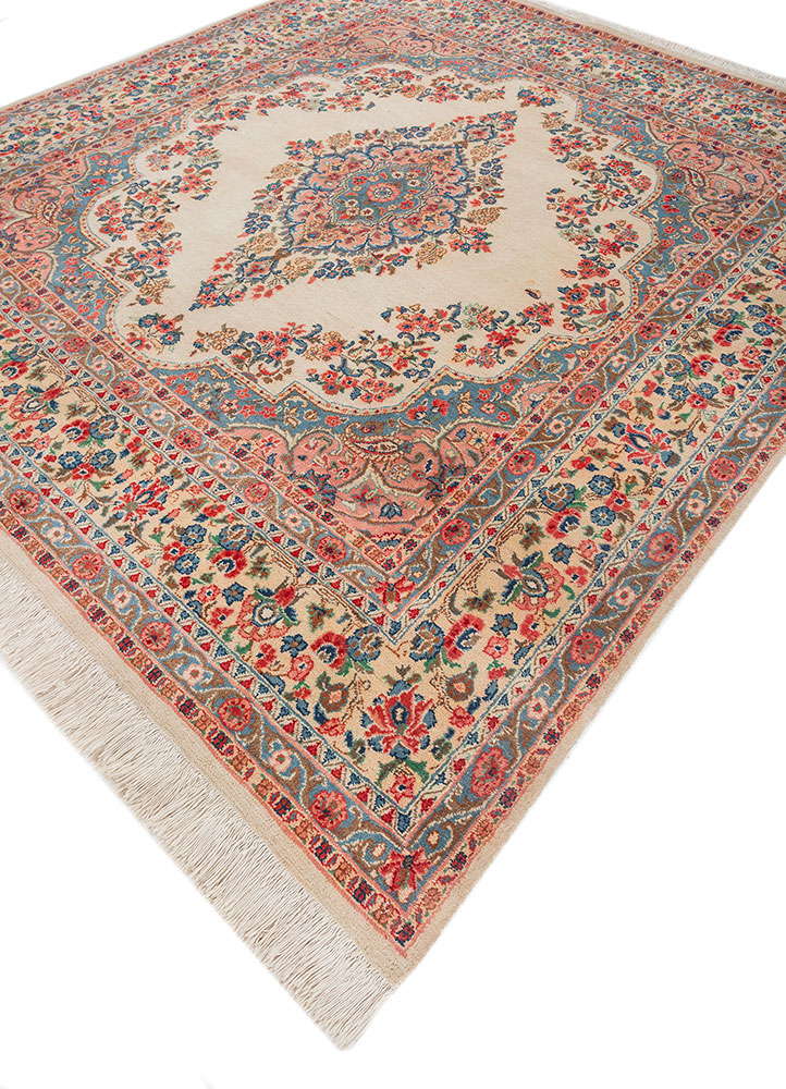 aalam gold wool hand knotted Rug - FloorShot