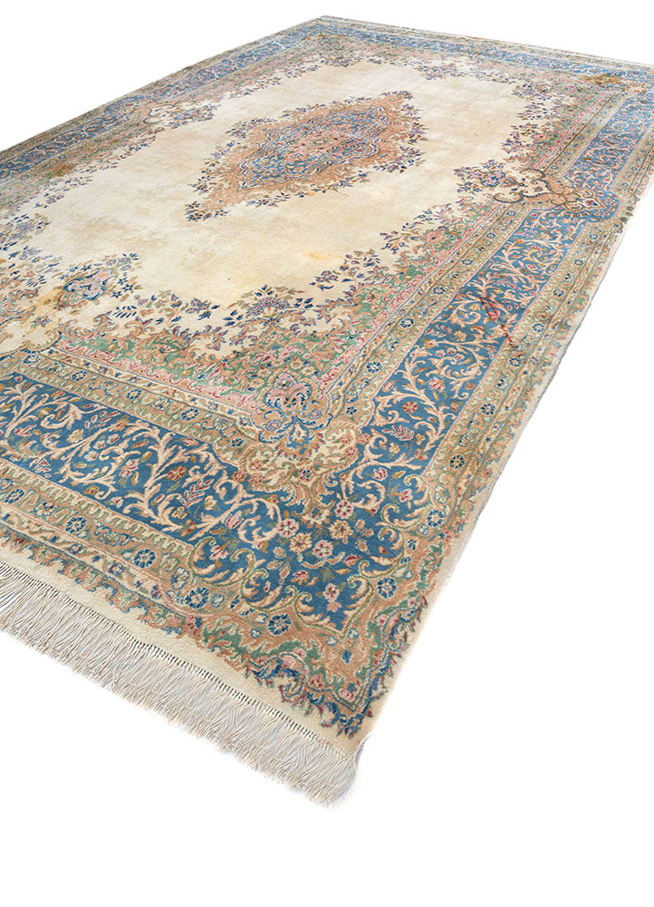 aalam blue wool hand knotted Rug - FloorShot