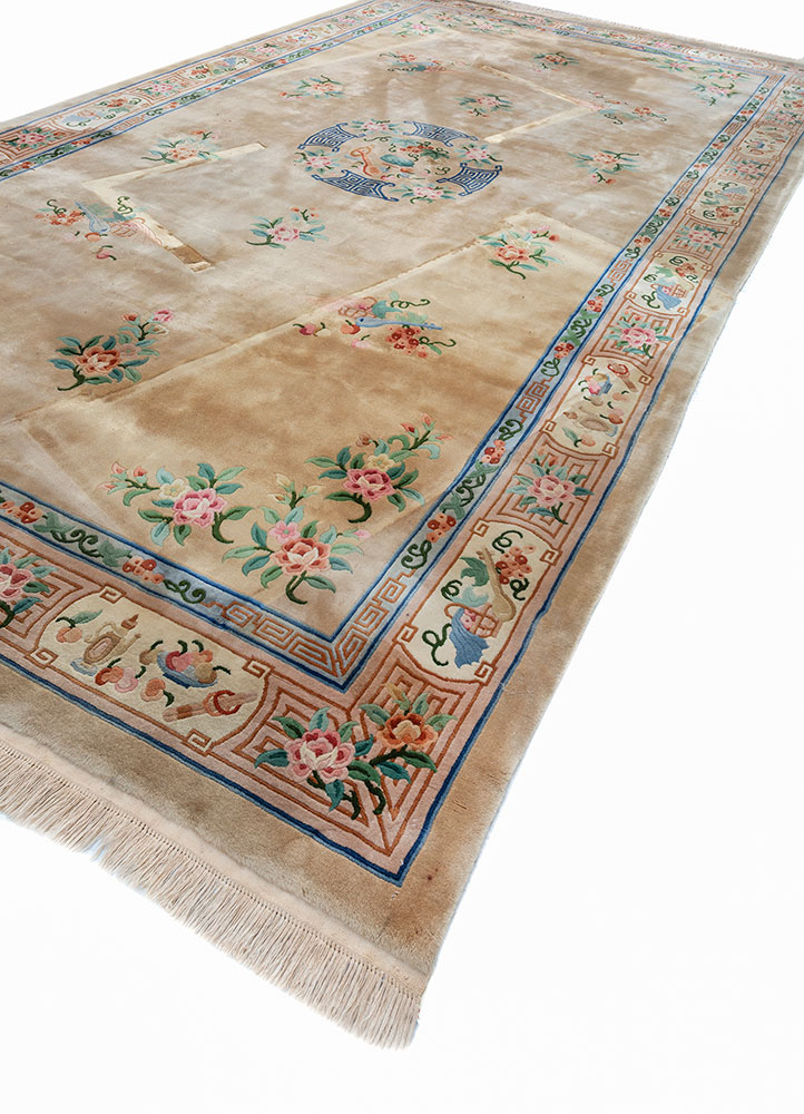 pechino ivory wool hand knotted Rug - FloorShot