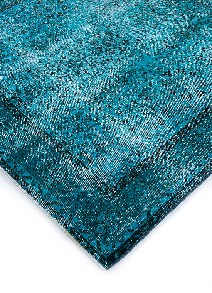 lacuna blue wool hand knotted Rug - FloorShot