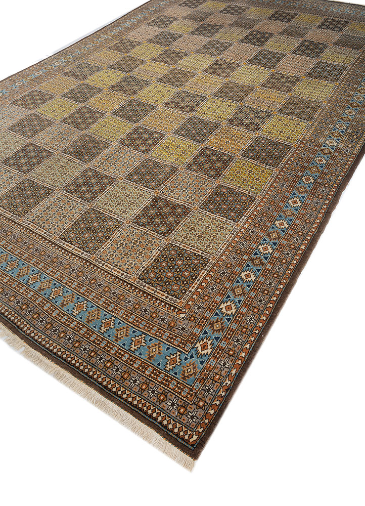 aalam green wool hand knotted Rug - FloorShot