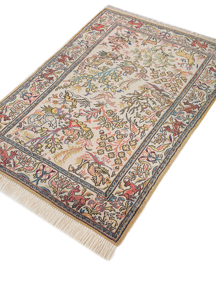 aalam ivory wool hand knotted Rug - FloorShot