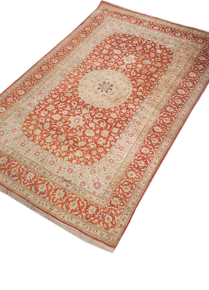 gulmarg green silk hand knotted Rug - FloorShot