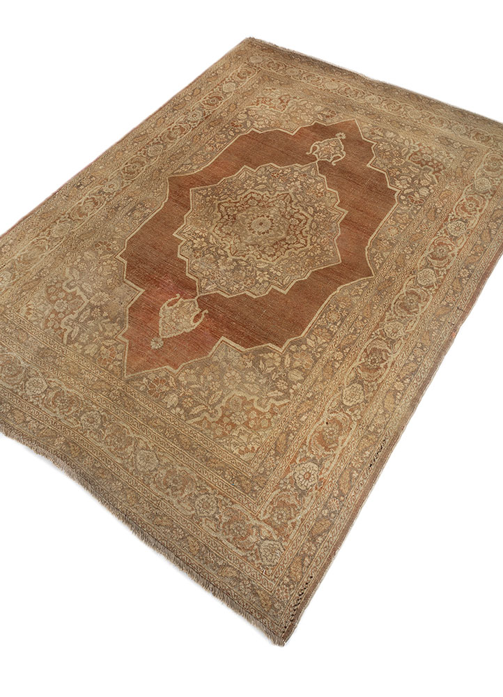 aalam green wool hand knotted Rug - FloorShot
