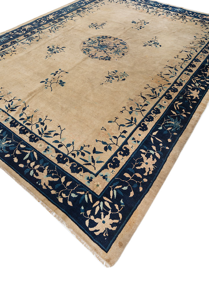 pechino beige and brown wool hand knotted Rug - FloorShot