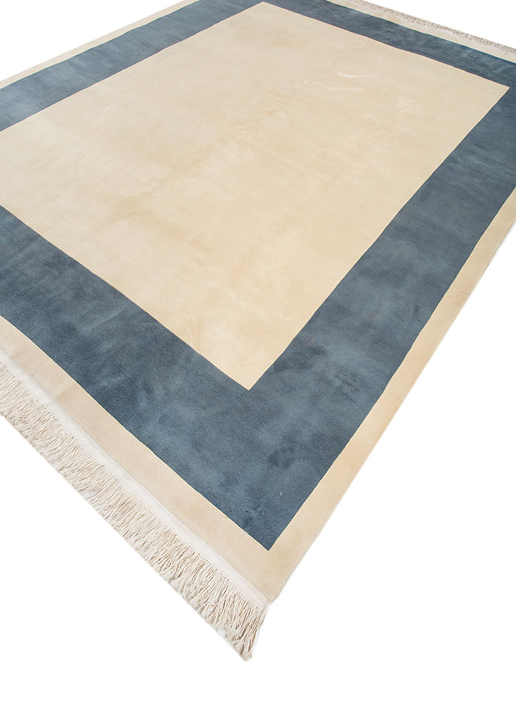 pechino ivory wool hand knotted Rug - FloorShot