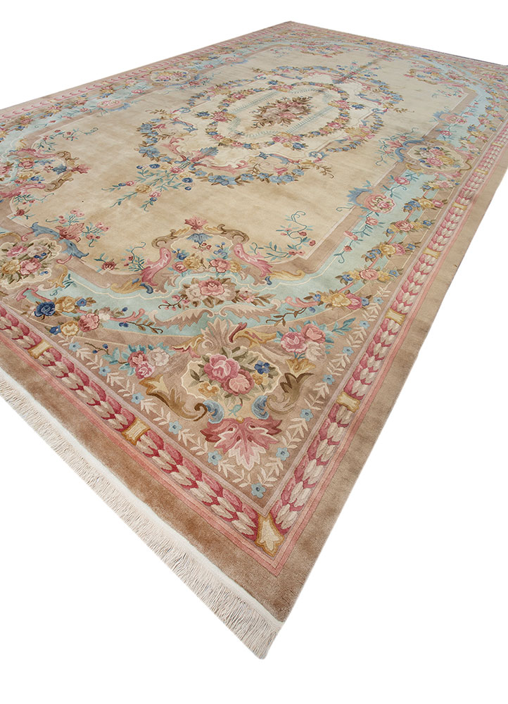pechino ivory wool hand knotted Rug - FloorShot