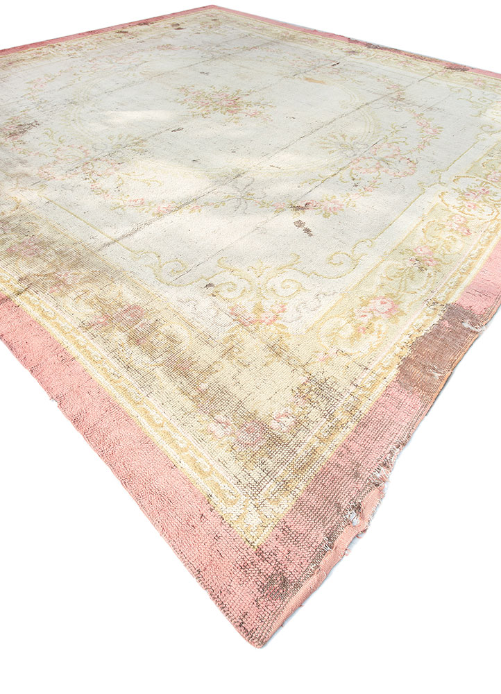 aalam green wool hand knotted Rug - FloorShot