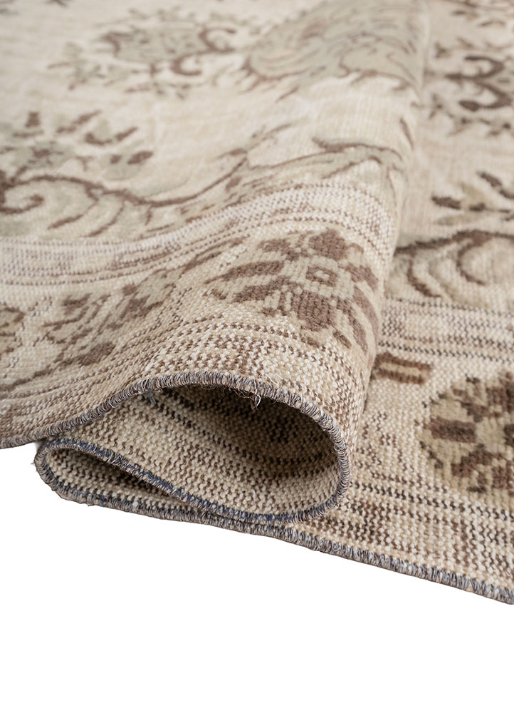 vintage ivory wool hand knotted Rug - FloorShot