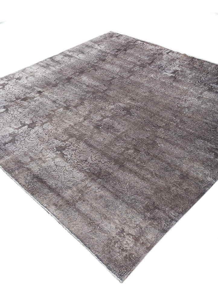 azalea grey and black wool and silk hand knotted Rug - FloorShot