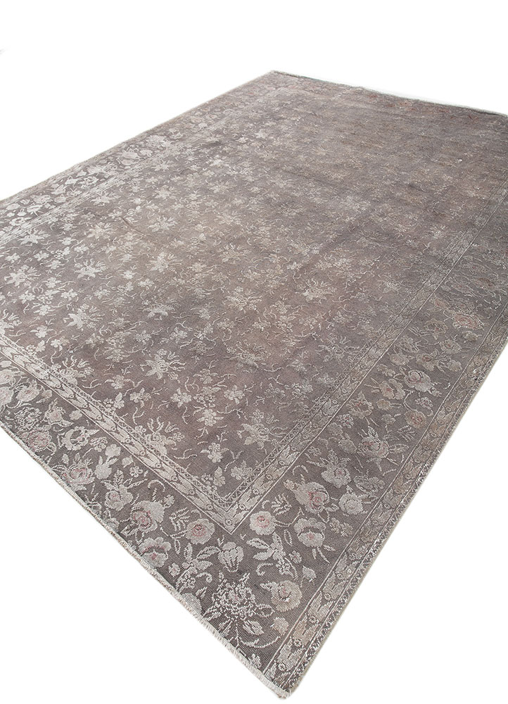azalea green wool and silk hand knotted Rug - FloorShot