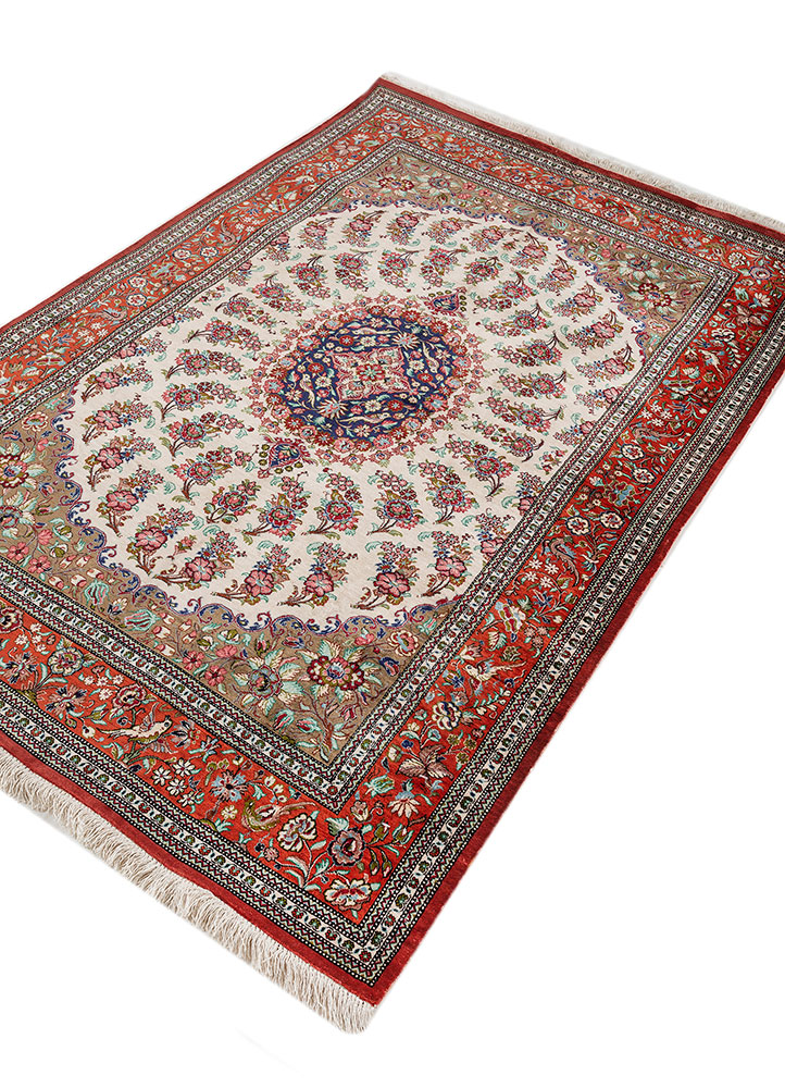 gulmarg red and orange silk hand knotted Rug - FloorShot