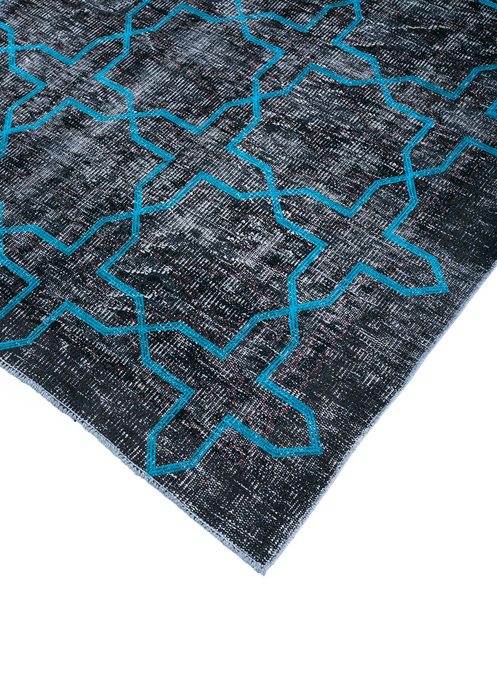 lacuna grey and black wool hand knotted Rug - FloorShot