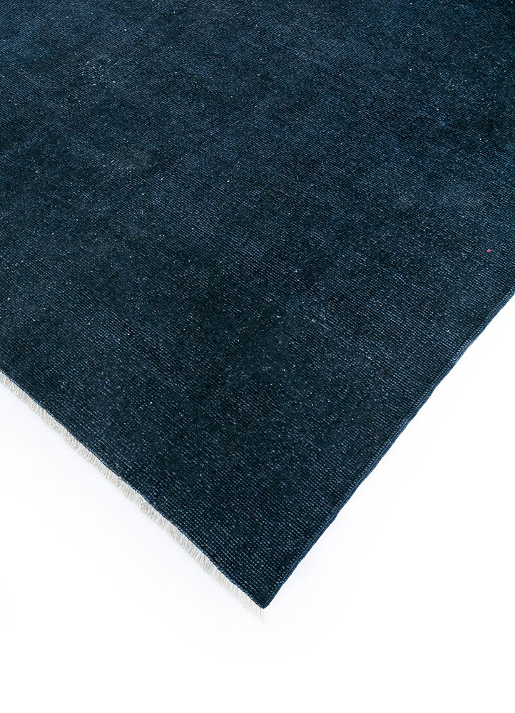 lacuna blue wool hand knotted Rug - FloorShot