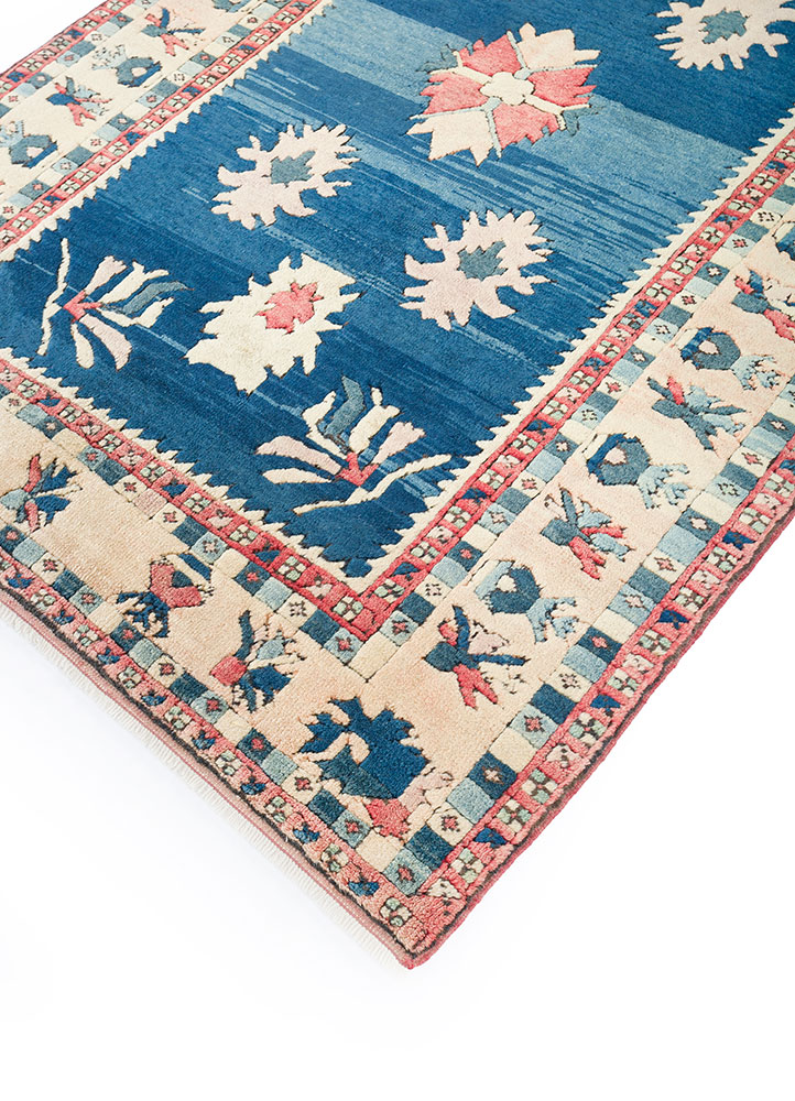 nuray blue wool hand knotted Rug - FloorShot