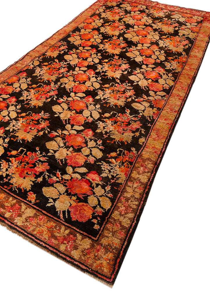 aalam grey and black wool hand knotted Rug - FloorShot
